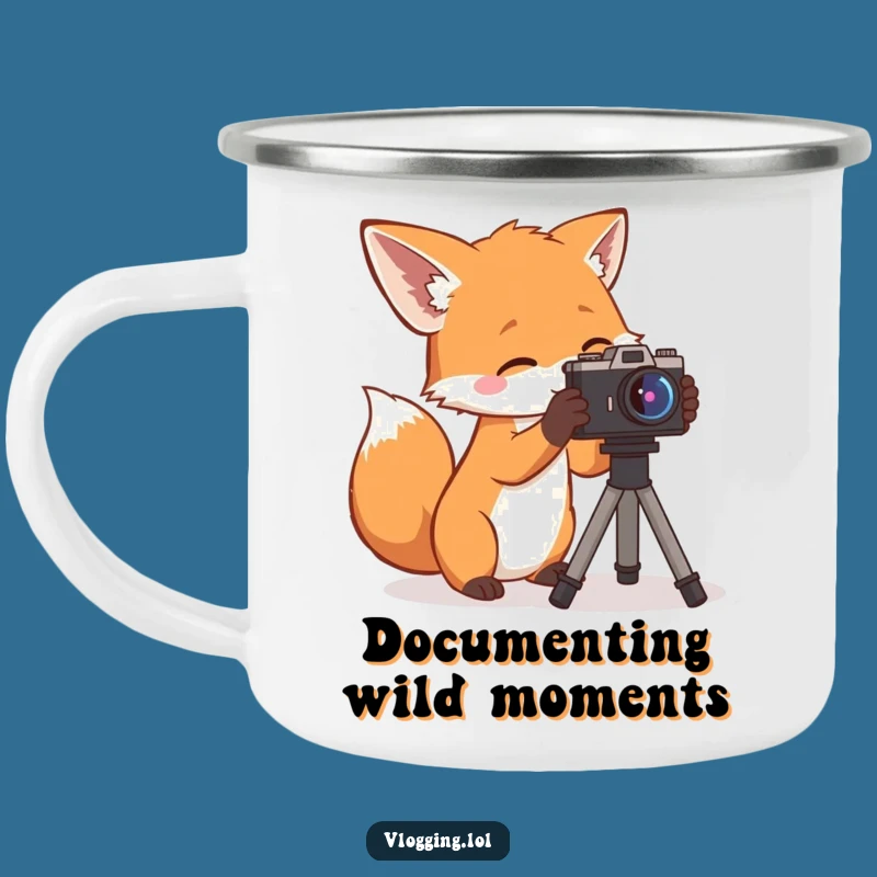 Funny Curious Fox Camping Mug: Capture Scenic Views with this Photographer's Funny Gift!